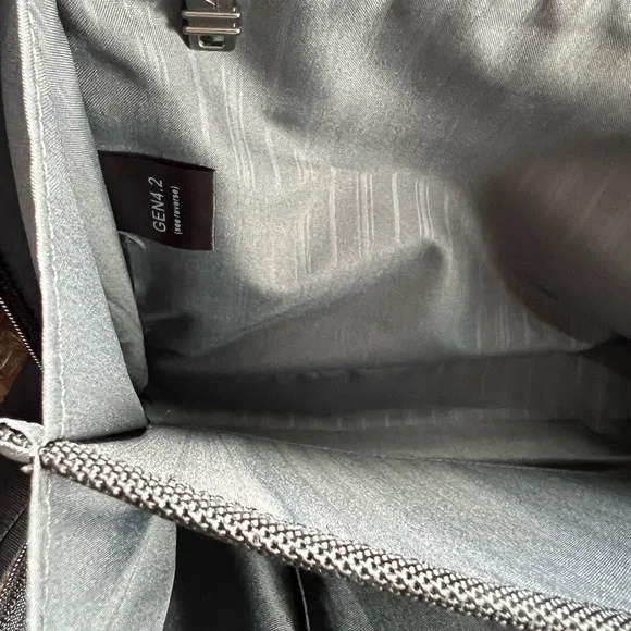 Tumi Alpha 2 Black Napa Leather Computer Briefcase